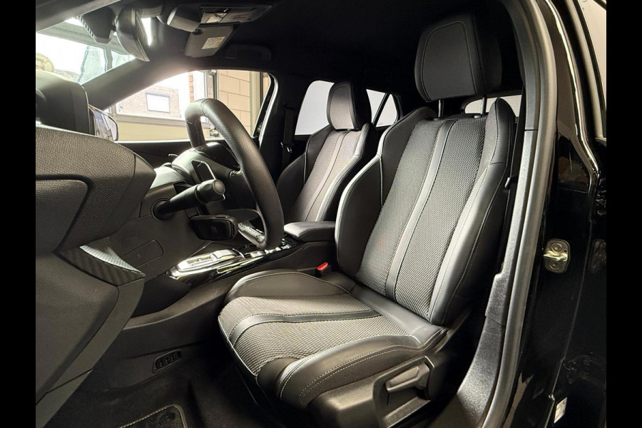 Peugeot 2008 1.2 Hybrid 145 GT Automaat, Carplay, Camera