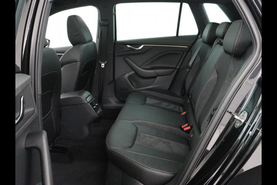 Škoda Kamiq 1.0 TSI Business Edition | Panoramadak | Leder | Virtual | Stoelverwarming | Carplay | Cruise control | Camera | Elek. stoelen | 18'' | Full LED |