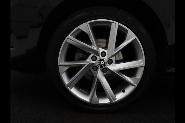 Škoda Kamiq 1.0 TSI Business Edition | Panoramadak | Leder | Virtual | Stoelverwarming | Carplay | Cruise control | Camera | Elek. stoelen | 18'' | Full LED |