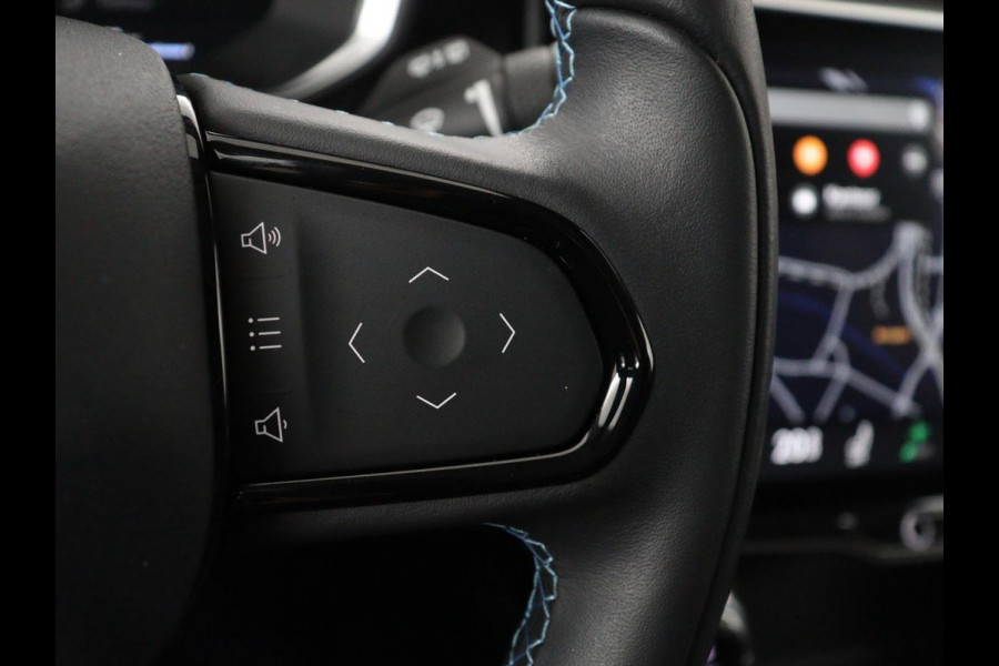 Lynk & Co 01 1.5 | SOH 97.3% |Panoramadak | 360 camera | Memory | SOH 97.3% |Panoramadak | 360 camera | Memory | Adaptive cruise | Stoelverwarming | Carplay | Climate control | Dodehoek detectie | Infinity sound |