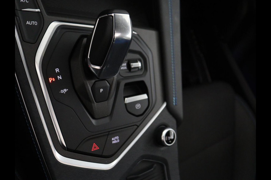 Lynk & Co 01 1.5 | SOH 97.3% |Panoramadak | 360 camera | Memory | SOH 97.3% |Panoramadak | 360 camera | Memory | Adaptive cruise | Stoelverwarming | Carplay | Climate control | Dodehoek detectie | Infinity sound |
