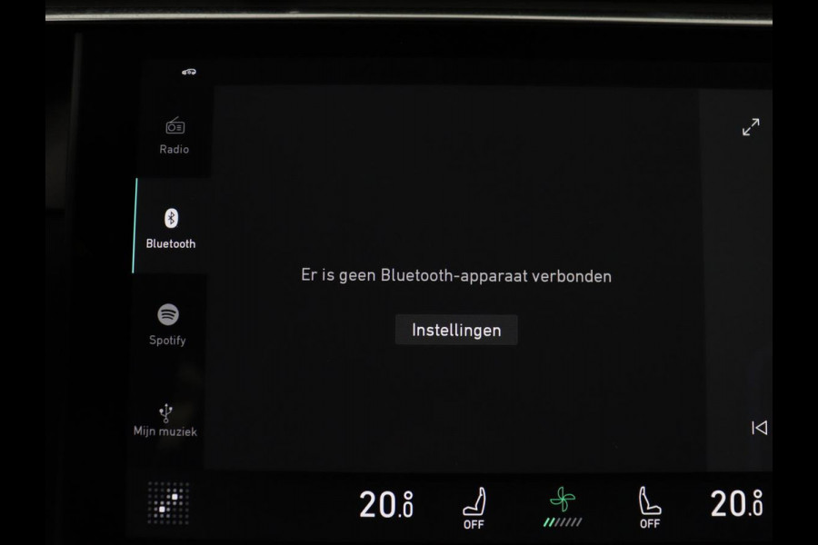 Lynk & Co 01 1.5 | SOH 97.3% |Panoramadak | 360 camera | Memory | SOH 97.3% |Panoramadak | 360 camera | Memory | Adaptive cruise | Stoelverwarming | Carplay | Climate control | Dodehoek detectie | Infinity sound |