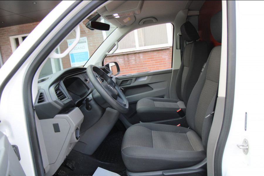 Volkswagen Transporter 2.0 TDI L2H1 Comfort / Navi / App connect / Cruise / Trekhaak