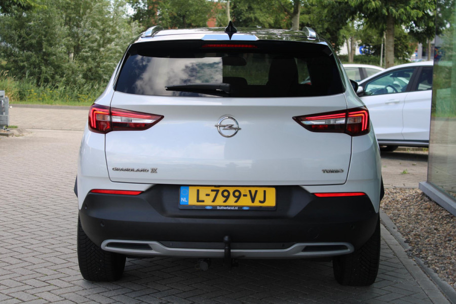 Opel Grandland X 1.2 Turbo Ultimate | Automaat! | Distributieriem Vervangen | Trekhaak | Climate Control | Cruise Control |