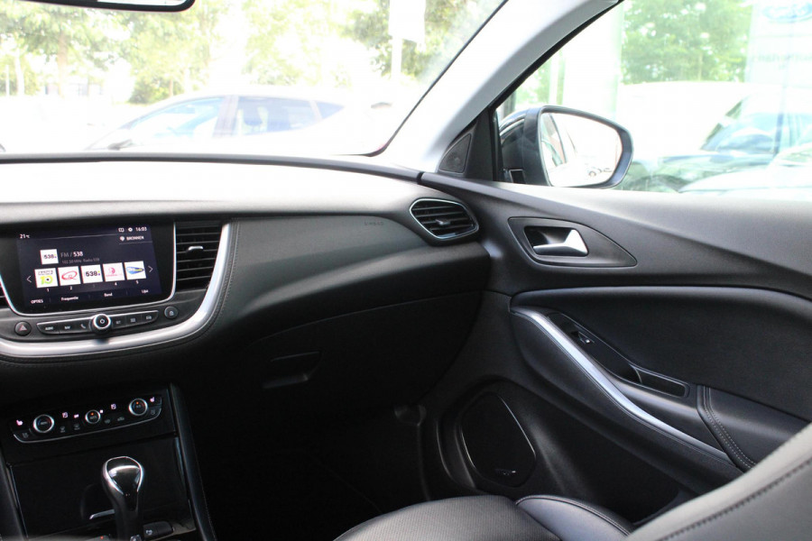 Opel Grandland X 1.2 Turbo Ultimate | Automaat! | Distributieriem Vervangen | Trekhaak | Climate Control | Cruise Control |