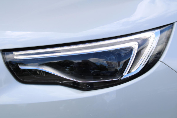 Opel Grandland X 1.2 Turbo Ultimate | Automaat! | Distributieriem Vervangen | Trekhaak | Climate Control | Cruise Control |