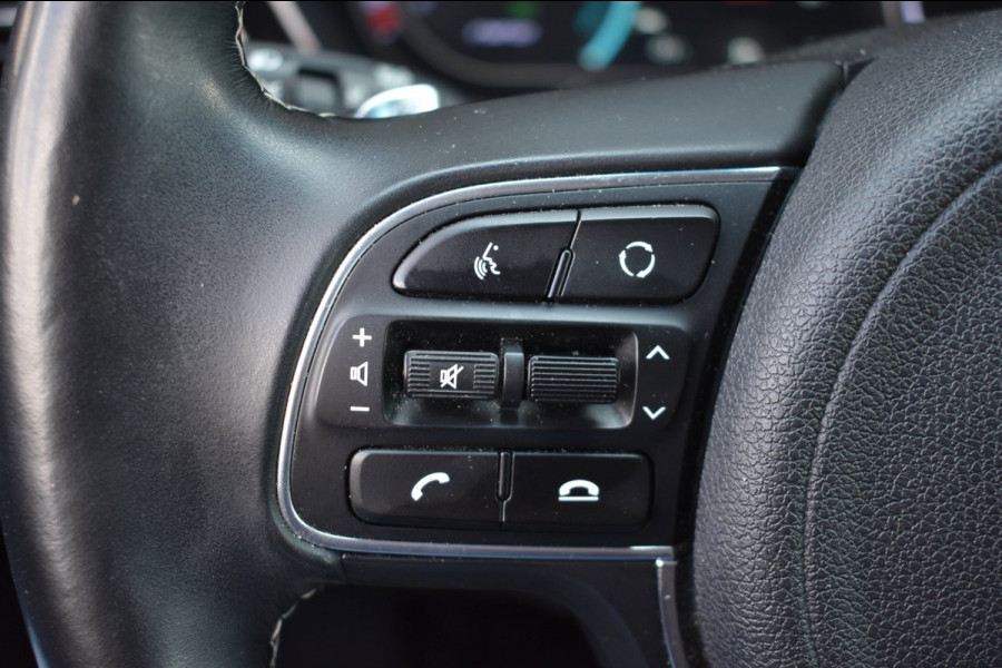 Kia e-Niro DynamicPlusLine 64 kWh SOH 99.6% | STOELVERWARMING | SCHUIFDAK | NAP | STUURVERWARMING | CAMERA