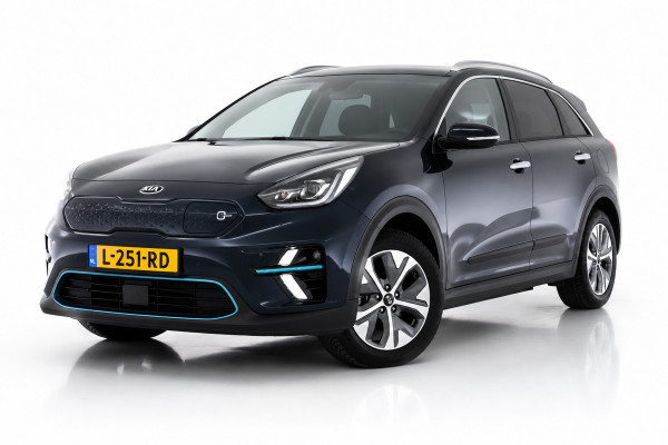 Kia e-Niro DynamicPlusLine 64 kWh SOH 99.6% | STOELVERWARMING | SCHUIFDAK | NAP | STUURVERWARMING | CAMERA