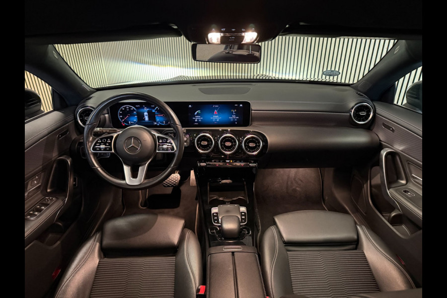 Mercedes-Benz CLA-Klasse Shooting Brake 220 Progressive-TREKHAAK-WIDESCREEN-CAMERA-ORIG NL