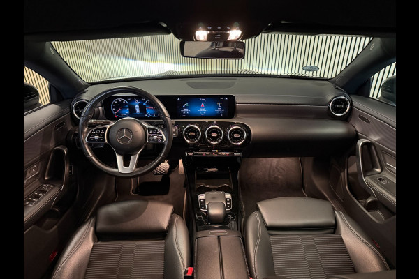 Mercedes-Benz CLA-Klasse Shooting Brake 220 Progressive-TREKHAAK-WIDESCREEN-CAMERA-ORIG NL