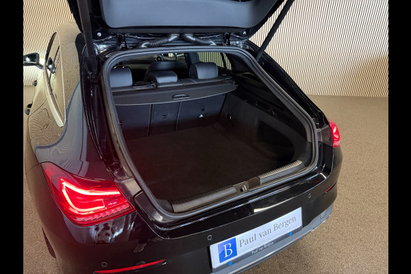 Mercedes-Benz CLA-Klasse Shooting Brake 220 Progressive-TREKHAAK-WIDESCREEN-CAMERA-ORIG NL
