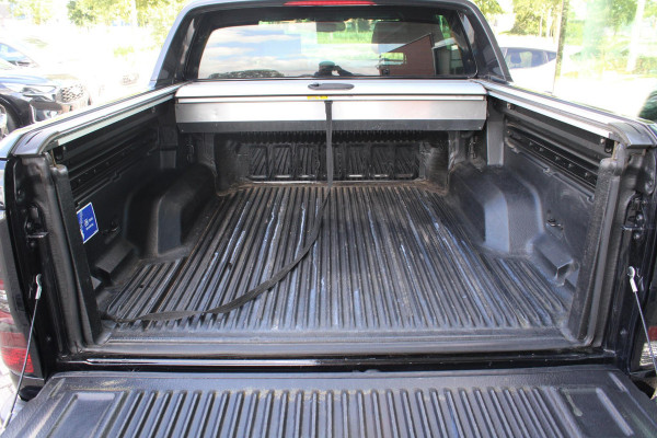 Ford Ranger 3.2 TDCi Wildtrak Supercab | Nette Auto! | Trekhaak 3500KG | Stoelverwarming | Cruise Control | Camera | Navigatie | Rollertop |