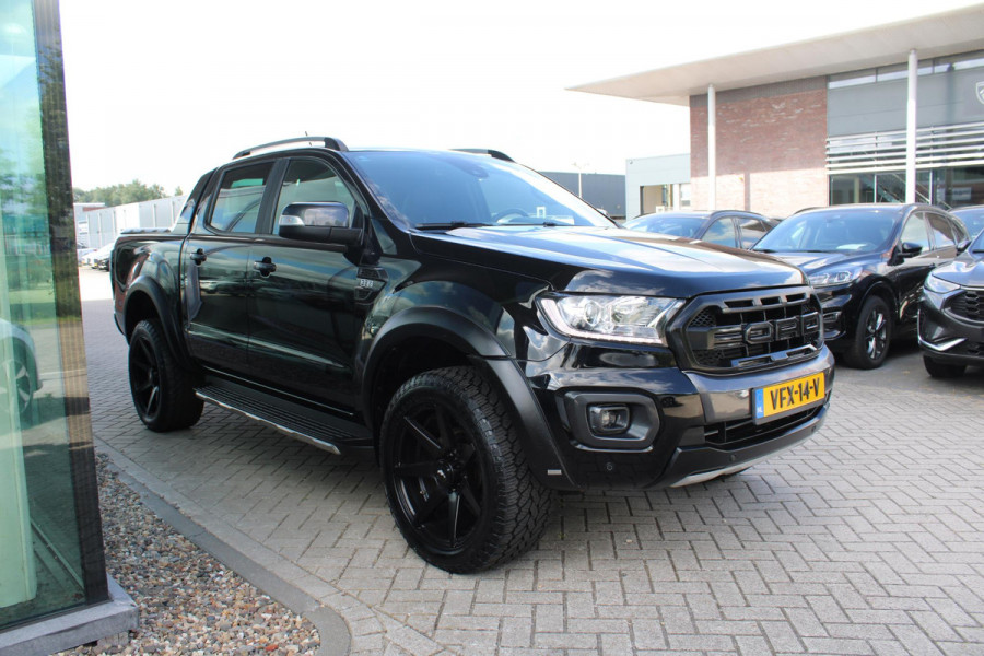 Ford Ranger 3.2 TDCi Wildtrak Supercab | Nette Auto! | Trekhaak 3500KG | Stoelverwarming | Cruise Control | Camera | Navigatie | Rollertop |