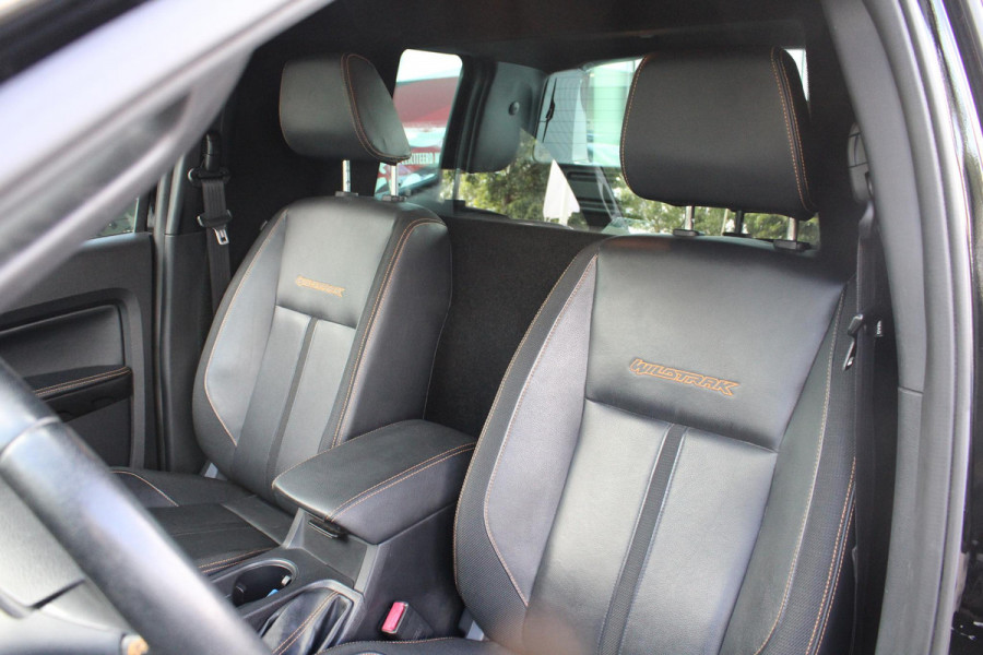 Ford Ranger 3.2 TDCi Wildtrak Supercab | Nette Auto! | Trekhaak 3500KG | Stoelverwarming | Cruise Control | Camera | Navigatie | Rollertop |