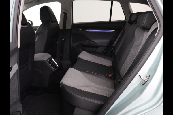 Škoda Enyaq iV 60 | SOH 92.1% | Trekhaak | Stuur/stoel verwarming | Half Leder | Cruise control | Camera | Carplay | Standkachel | Sfeerverlichting | 21''