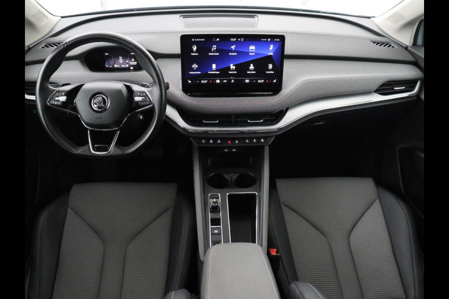 Škoda Enyaq iV 60 | SOH 92.1% | Trekhaak | Stuur/stoel verwarming | Half Leder | Cruise control | Camera | Carplay | Standkachel | Sfeerverlichting | 21''