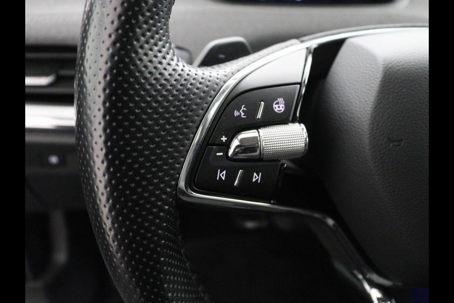Škoda Enyaq iV 60 | SOH 92.1% | Trekhaak | Stuur/stoel verwarming | Half Leder | Cruise control | Camera | Carplay | Standkachel | Sfeerverlichting | 21''