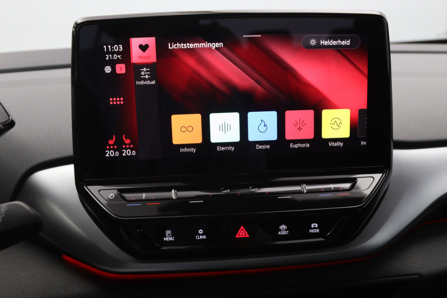 Volkswagen ID.4 Life 77 kWh 204 PK, SOH 92 %, Adap. Cruise Control, Warmtepomp, Carplay, Navigatie, Winterpakket