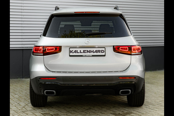 Mercedes-Benz Glb 200 - Pano - Trekhaak - Nightpakket - Camera