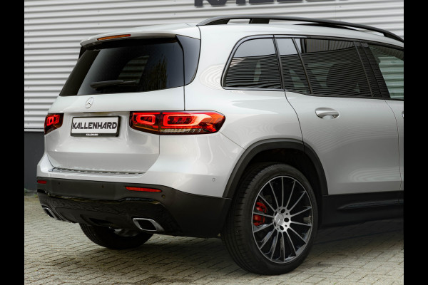 Mercedes-Benz Glb 200 - Pano - Trekhaak - Nightpakket - Camera