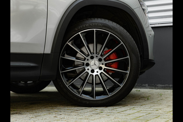 Mercedes-Benz Glb 200 - Pano - Trekhaak - Nightpakket - Camera
