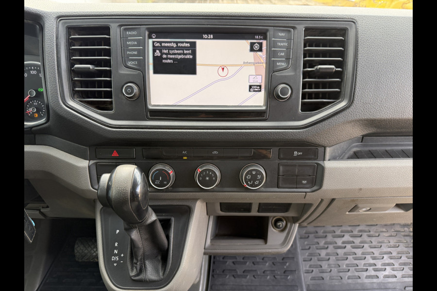MAN TGE 3.140 2.0 TDI Automaat Open Laadbak Dubbele cabine 6-persoons Airco Trekhaak Navigatie Carplay Pritische Pickup Open Box