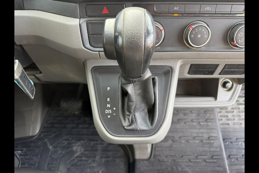 MAN TGE 3.140 2.0 TDI Automaat Open Laadbak Dubbele cabine 6-persoons Airco Trekhaak Navigatie Carplay Pritische Pickup Open Box