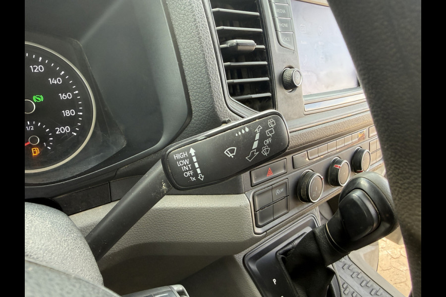 MAN TGE 3.140 2.0 TDI Automaat Open Laadbak Dubbele cabine 6-persoons Airco Trekhaak Navigatie Carplay Pritische Pickup Open Box