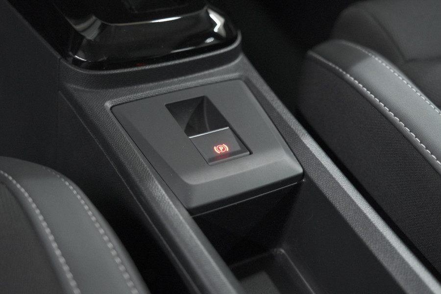 Citroën C3 Aircross 1.2 Hybrid 145pk Max | Camera | Dodehoekdetectie | Navigatie