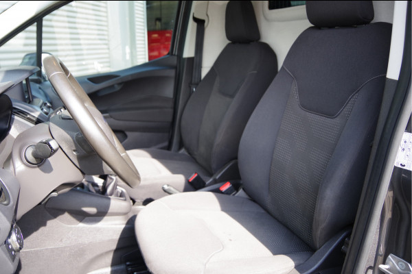 Ford Transit Courier 1.5 TDCI Trend EURO6! TREKHAAK, CRUISE, AIRCO, NAVI, NL AUTO, NAP