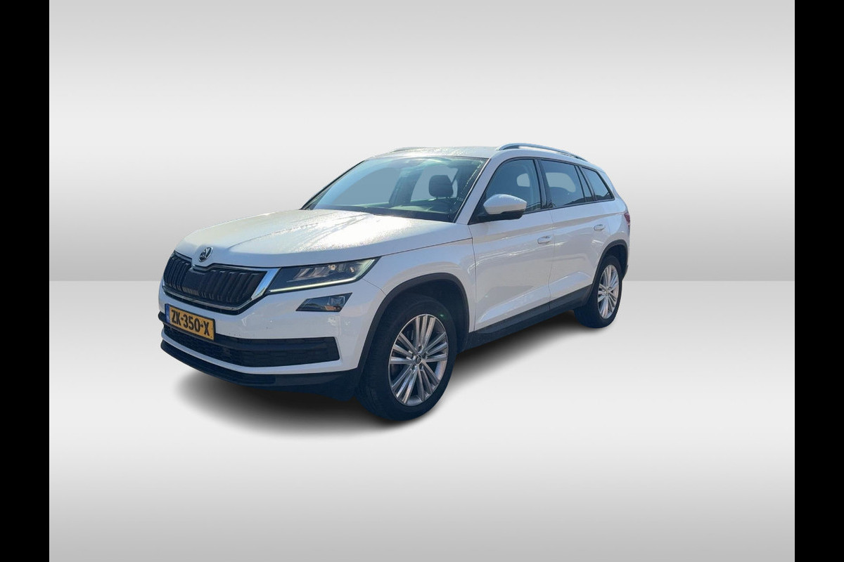 Škoda Kodiaq 1.5 TSI Business Edition / Trekhaak / Camera / Leder&Alcantara / 19'' / Keyless / Premium Audio / Dodehoek / DAB / Stoelverwarming / ACC