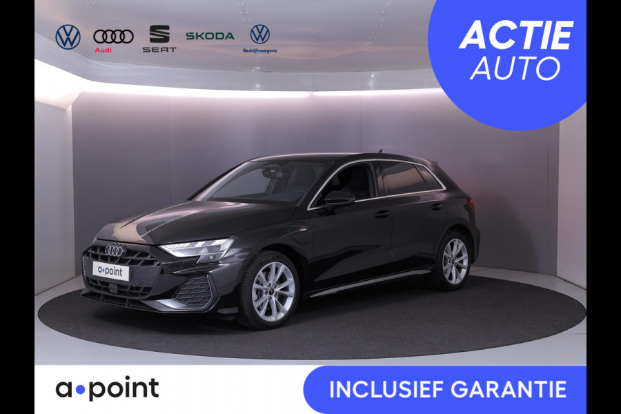 Audi A3 Sportback 40 TFSI e S edition 204 pk S-tronic | Verlengde garantie | Parkeersensoren (Park assist) | Achteruitrijcamera | Adaptieve cruise control | Autom. airco (3 zones) | S-Line |