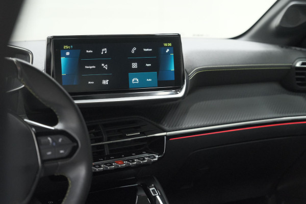 Peugeot e-208 EV GT 50 kWh | 93,7% SOH | Black Pack | Dodehoekdetectie | Camera | Apple Carplay