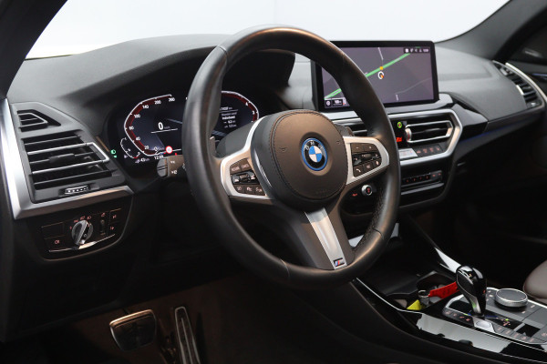 BMW X3 xDrive30e High Executive M-Sport 293 PK PHEV, Panoramadak, H/K Sound, Camera