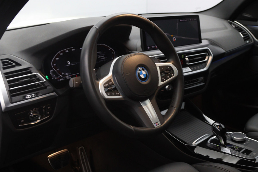 BMW X3 xDrive30e High Executive M-Sport 293 PK PHEV, Panoramadak, H/K Sound, Camera