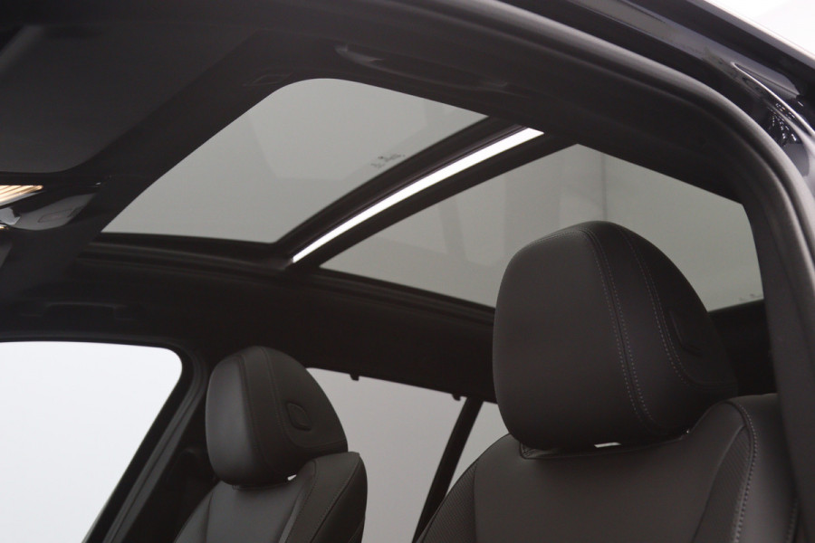 BMW X3 xDrive30e High Executive M-Sport 293 PK PHEV, Panoramadak, H/K Sound, Camera