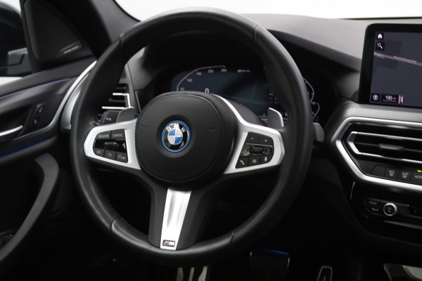 BMW X3 xDrive30e High Executive M-Sport 293 PK PHEV, Panoramadak, H/K Sound, Camera