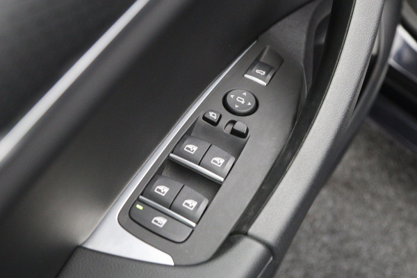 BMW X3 xDrive30e High Executive M-Sport 293 PK PHEV, Panoramadak, H/K Sound, Camera
