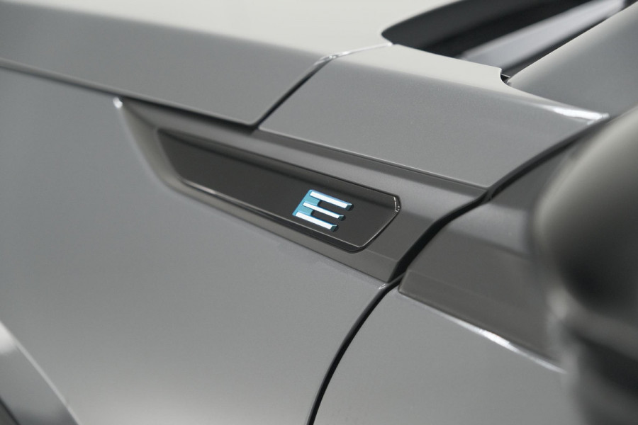 Peugeot e-2008 EV Allure 54 kWh | 360 Camera | Adaptieve Cruise Control | Warmtepomp