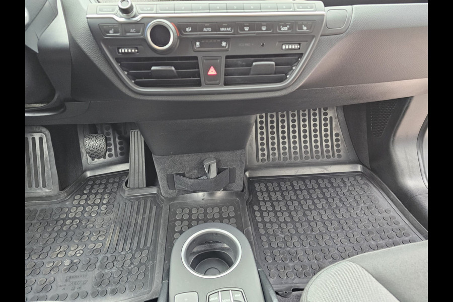 BMW i3 Business Edition 120Ah 42 kWh | Navi | Camera | Stoelverwarming | Special |