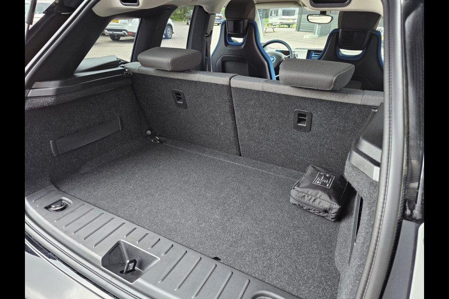 BMW i3 Business Edition 120Ah 42 kWh | Navi | Camera | Stoelverwarming | Special |