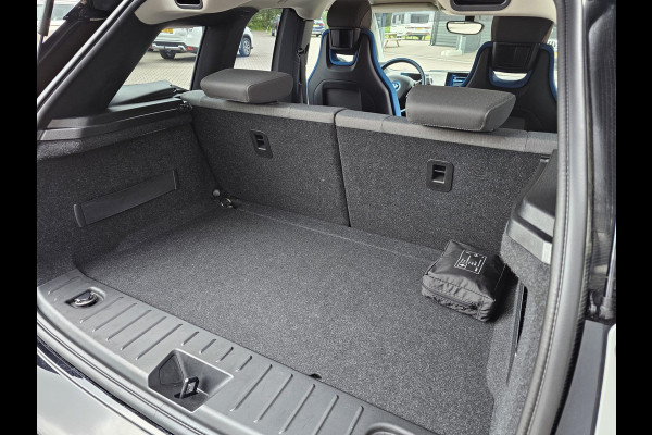 BMW i3 Business Edition 120Ah 42 kWh | Navi | Camera | Stoelverwarming | Special |
