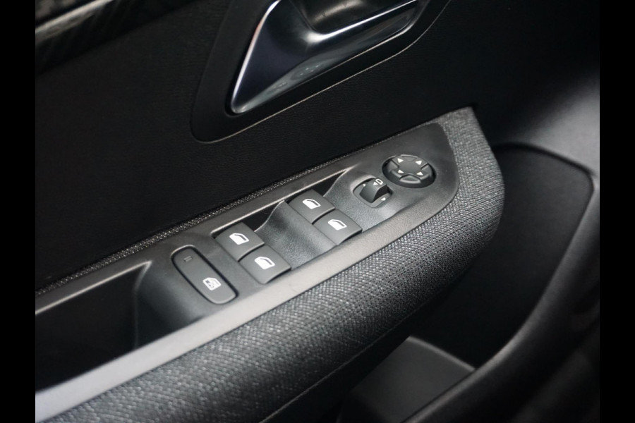 Peugeot 208 1.2 Hybrid 110 e-DCS6 Business Parkeercamera