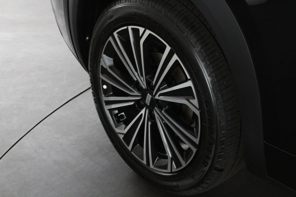 GEELY Starray EM-i 1.5 Max+ > 136km WLTP plug in hybride/Panorama/massage...