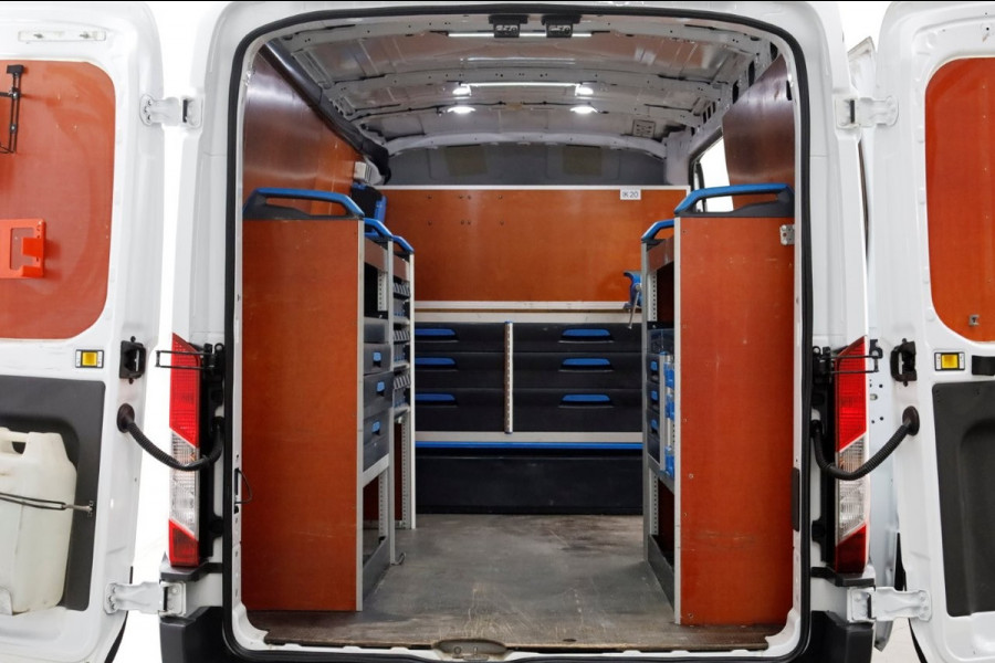 Ford Transit 350 2.0 TDCI 130pk L3H2 Trend Inrichting/230V/Trekhaak 2800kg 07-2020