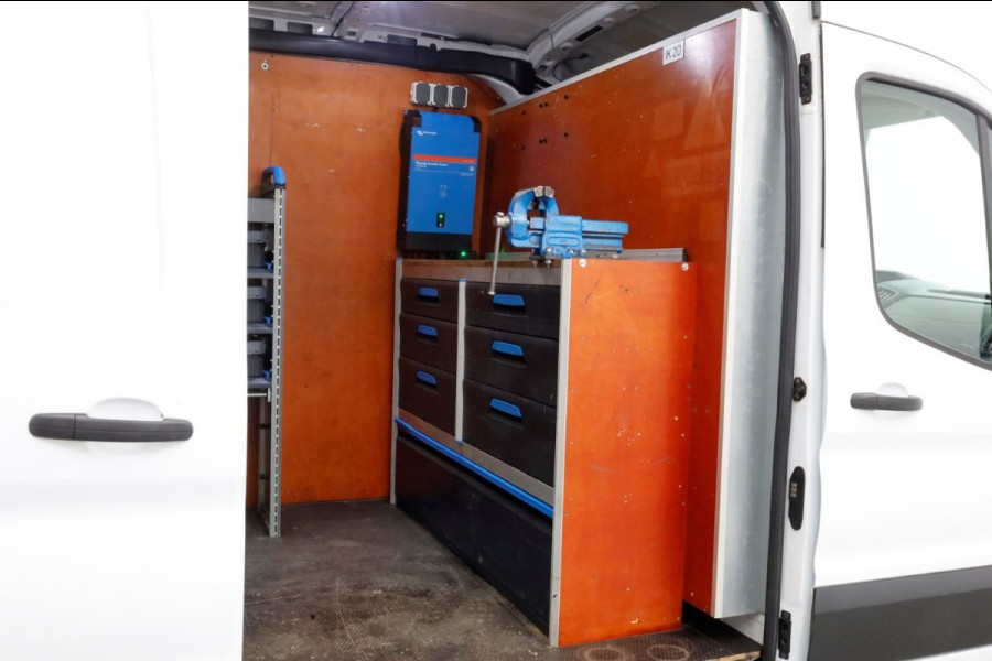Ford Transit 350 2.0 TDCI 130pk L3H2 Trend Inrichting/230V/Trekhaak 2800kg 07-2020