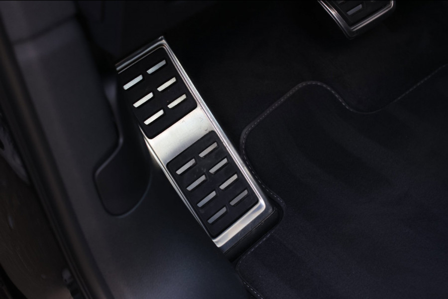 Audi Q3 40 TFSI Quattro 3X S-Line *Pano*B&O*Keyless*Camera*