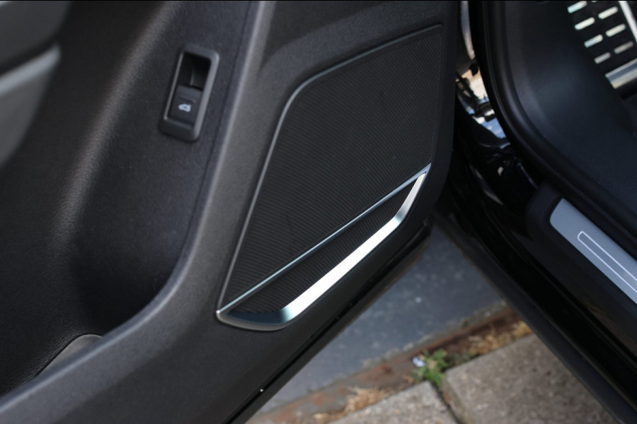 Audi Q3 40 TFSI Quattro 3X S-Line *Pano*B&O*Keyless*Camera*