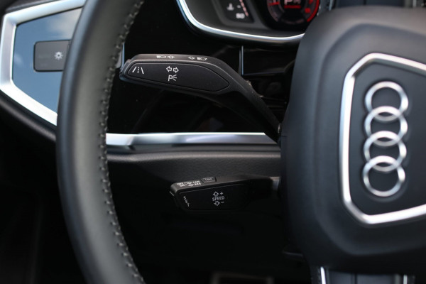 Audi Q3 40 TFSI Quattro 3X S-Line *Pano*B&O*Keyless*Camera*
