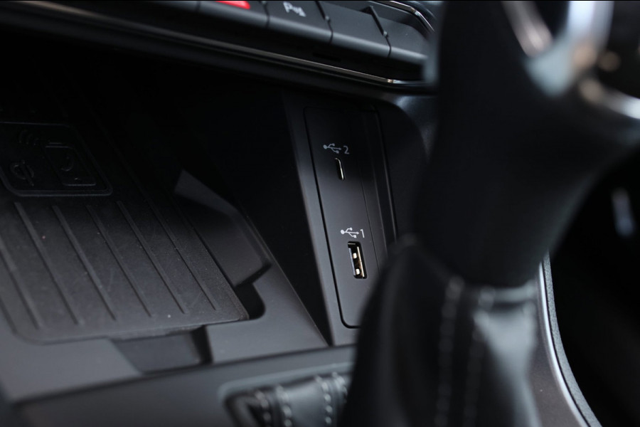 Audi Q3 40 TFSI Quattro 3X S-Line *Pano*B&O*Keyless*Camera*
